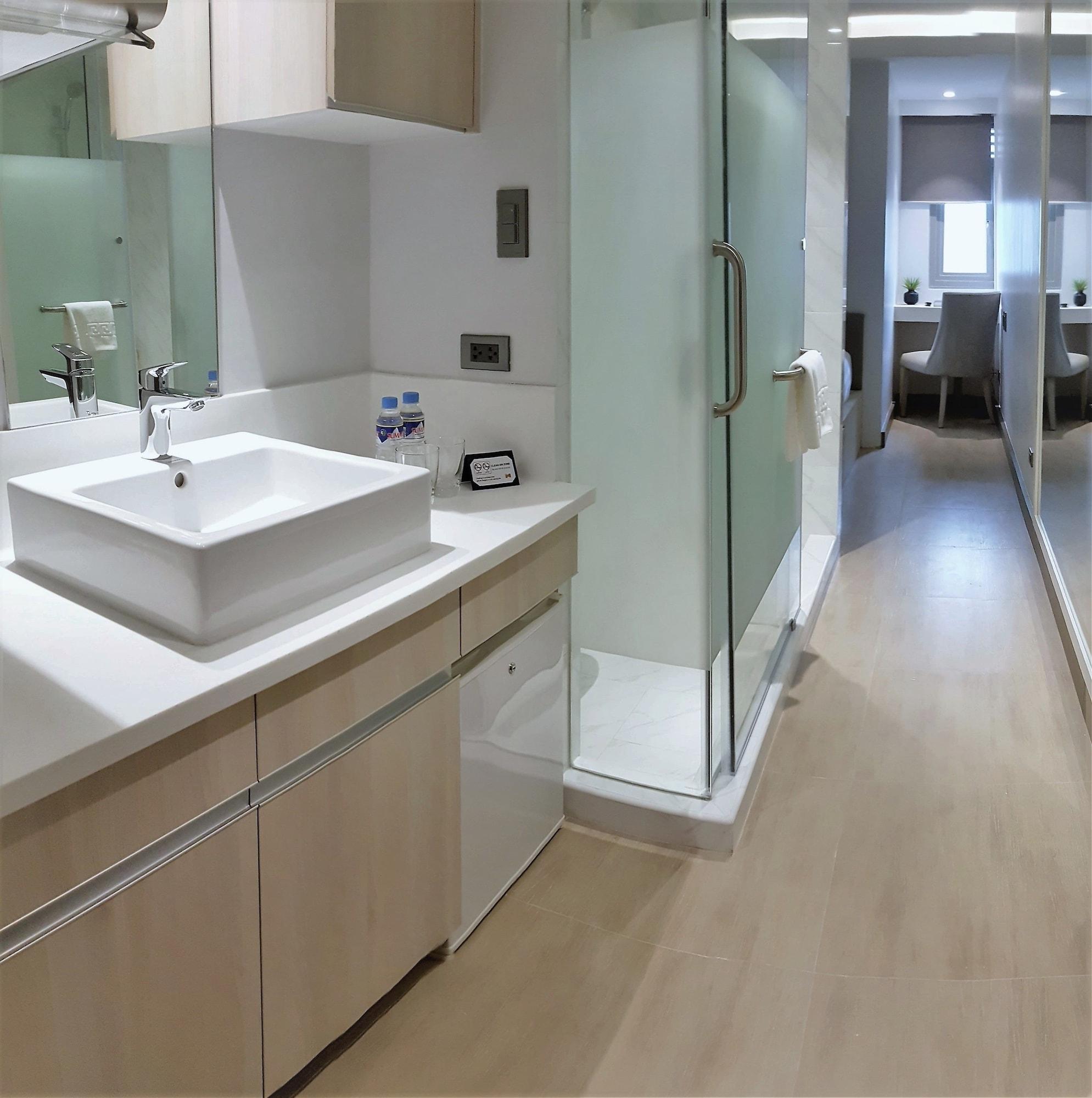The Mini Suites Eton Tower Makati