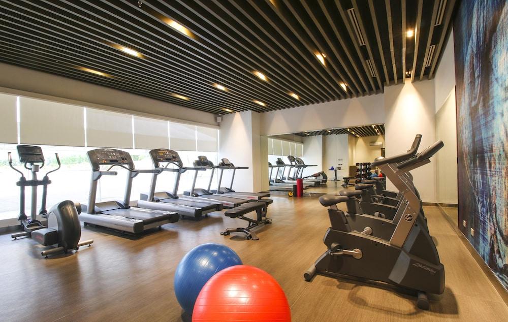 The Mini Suites Eton Tower Makati Makati City