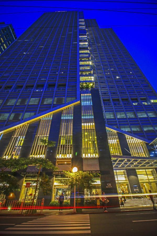 The Mini Suites Eton Tower Makati 3* Makati City