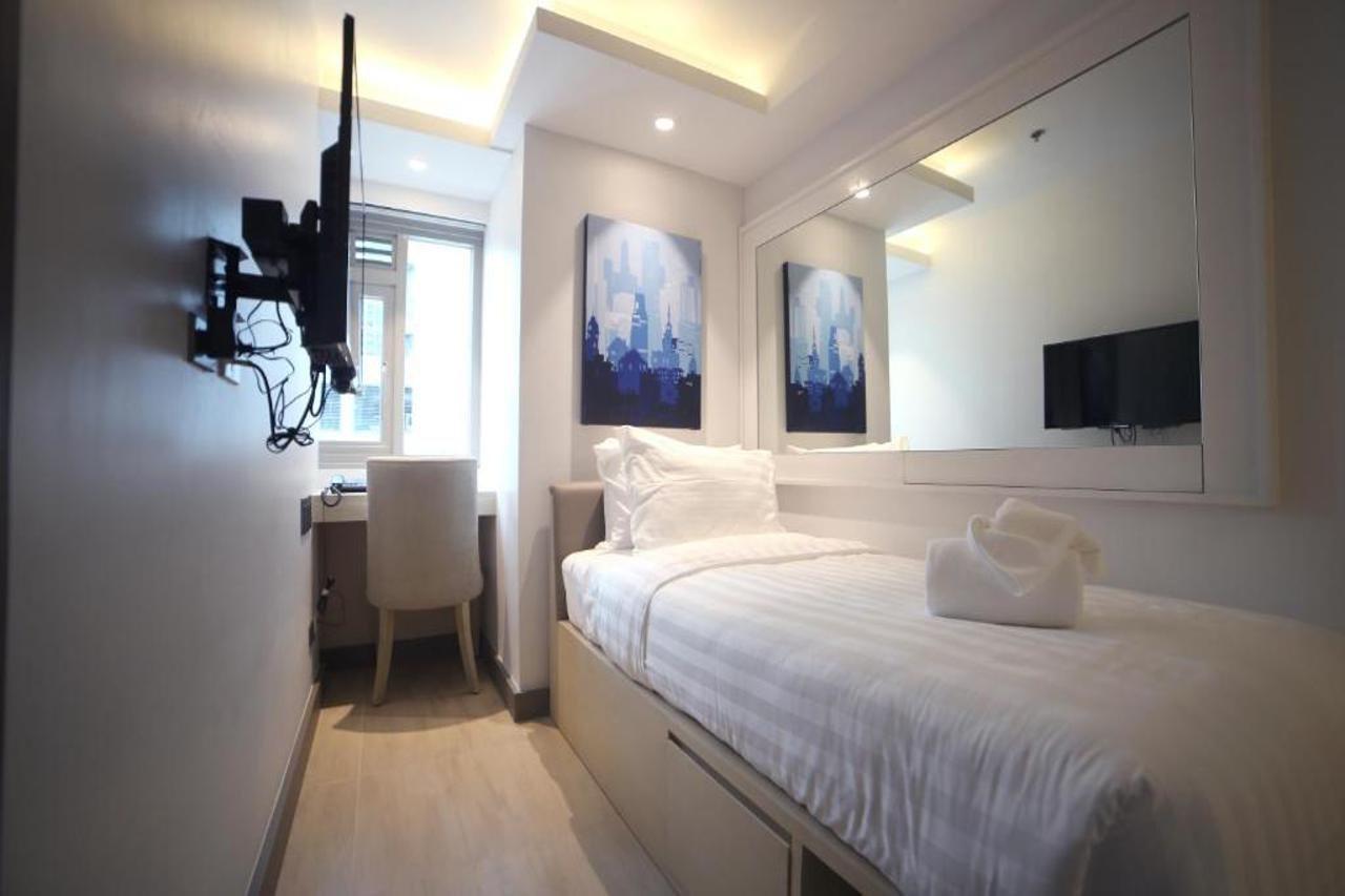 The Mini Suites Eton Tower Makati 3*