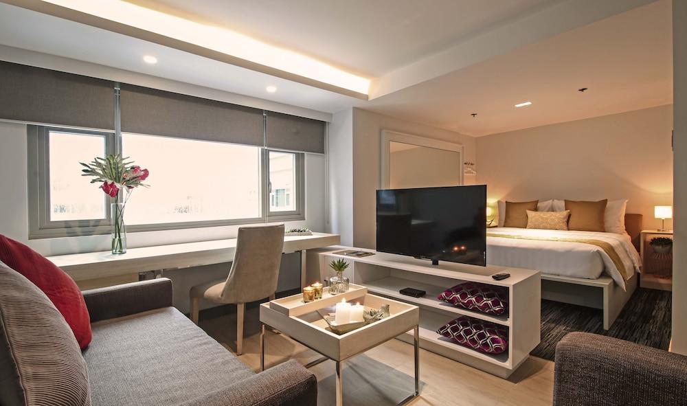 Hotel The Mini Suites Eton Tower Makati