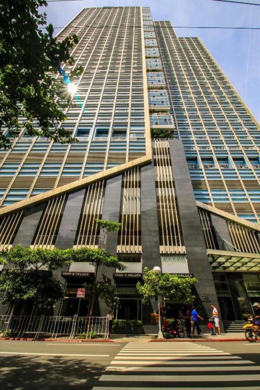 The Mini Suites Eton Tower Makati Hotel 3*
