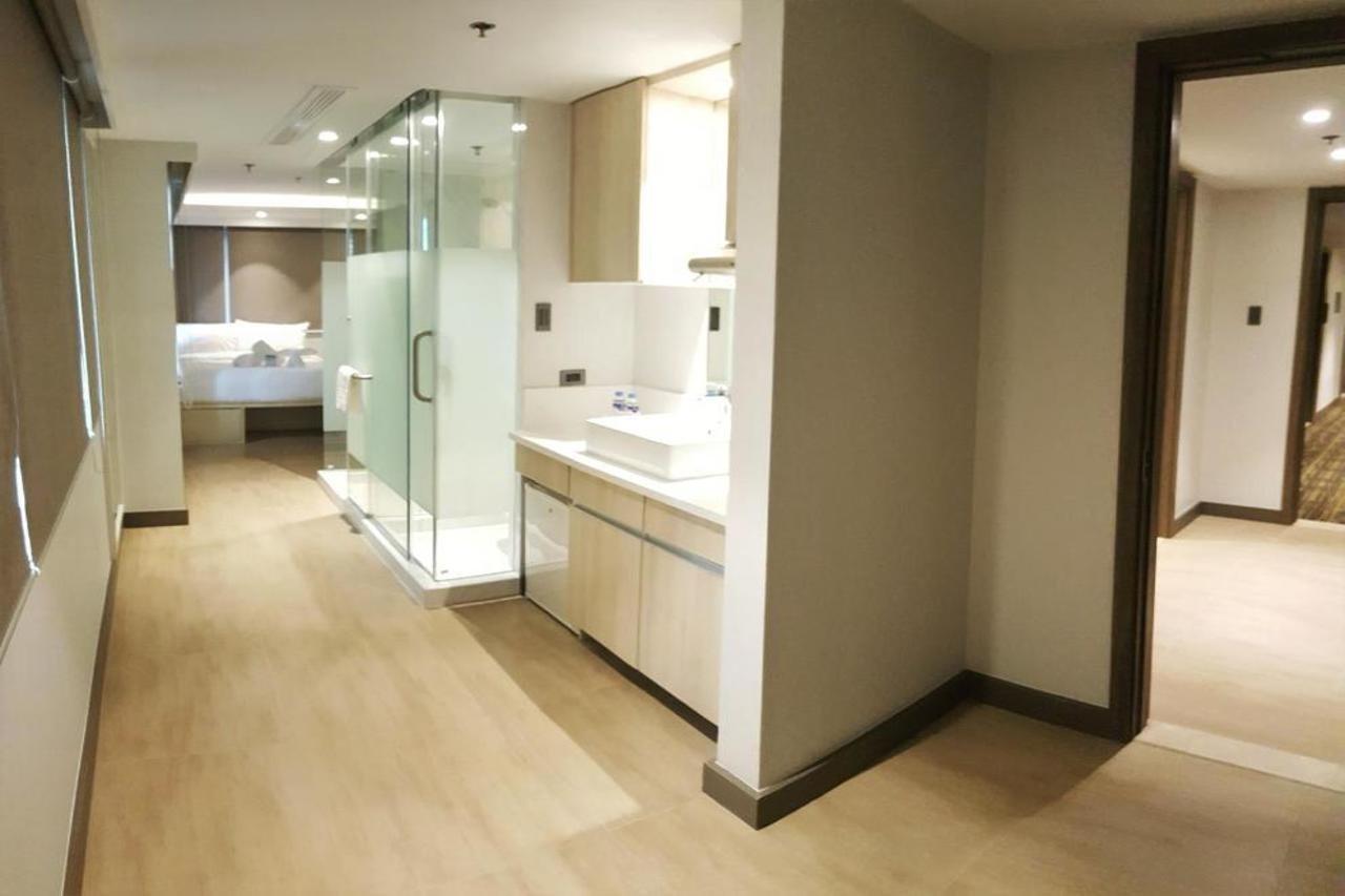 Hotel The Mini Suites Eton Tower Makati 3*
